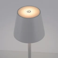 JUST LIGHT. Akku-Tischleuchte Euria