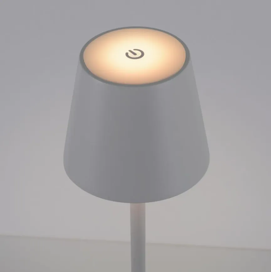 JUST LIGHT. Akku-Tischleuchte Euria