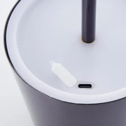 Brilliant Akku-Tischleuchte Xaana