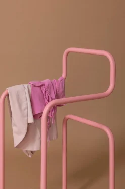 Sale Herrendiener James Garderobenständer & -Haken