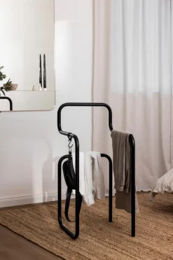 Discount Herrendiener James Garderobenständer & -Haken