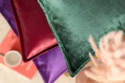 MAGMA Dekokissen & -Bezüge|Sitzkissen & Dekokissen|Kissenbezug Shiny 45 x 45 cm