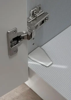 Hot Kleiderschrank Monaco 250 x 236 cm Kleiderschränke