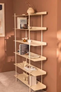 Metallbude Regal Tharon