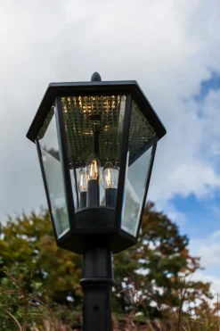 Lutec Solaraußenstehlampe London